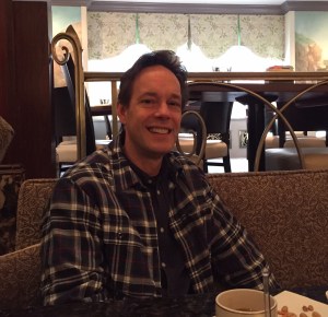 Talking over coffee at the Netherland Hilton, Downtown